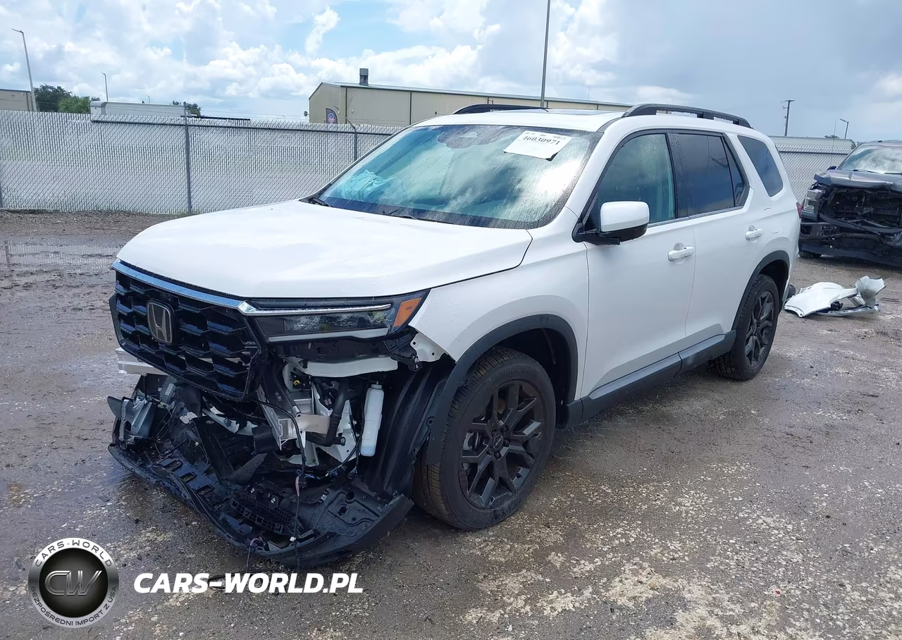 2025 Honda Pilot Touring VIN:5FNYG1H77SB178871 - 2