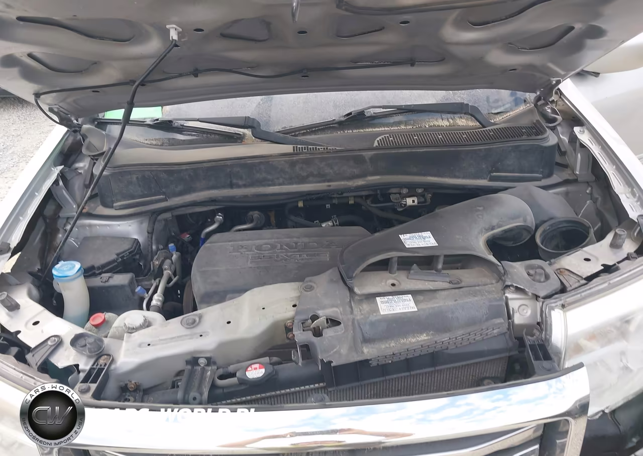 2015 Honda Pilot Touring VIN:5FNYF4H9XFB041015 - 10