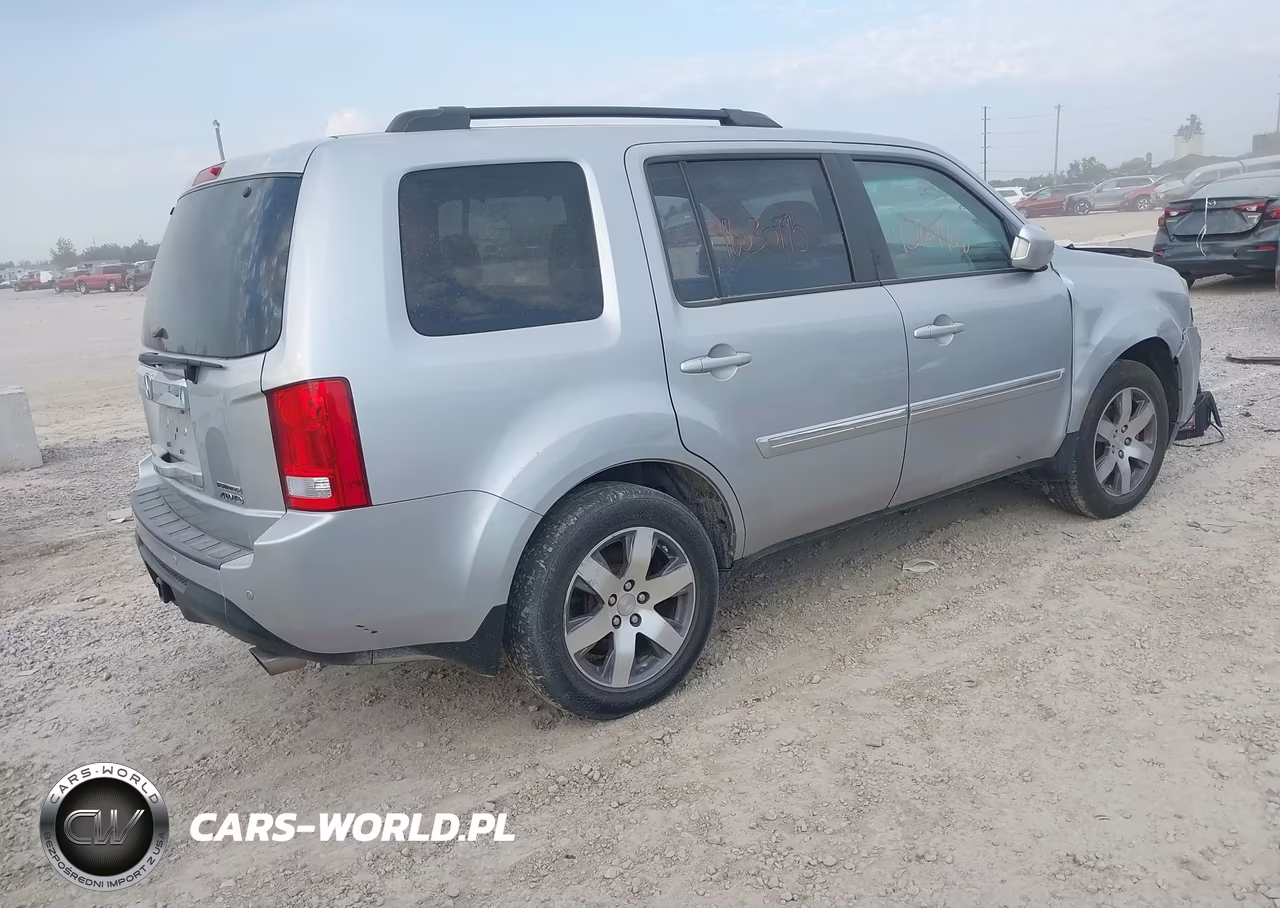 2015 Honda Pilot Touring VIN:5FNYF4H9XFB041015 - 4