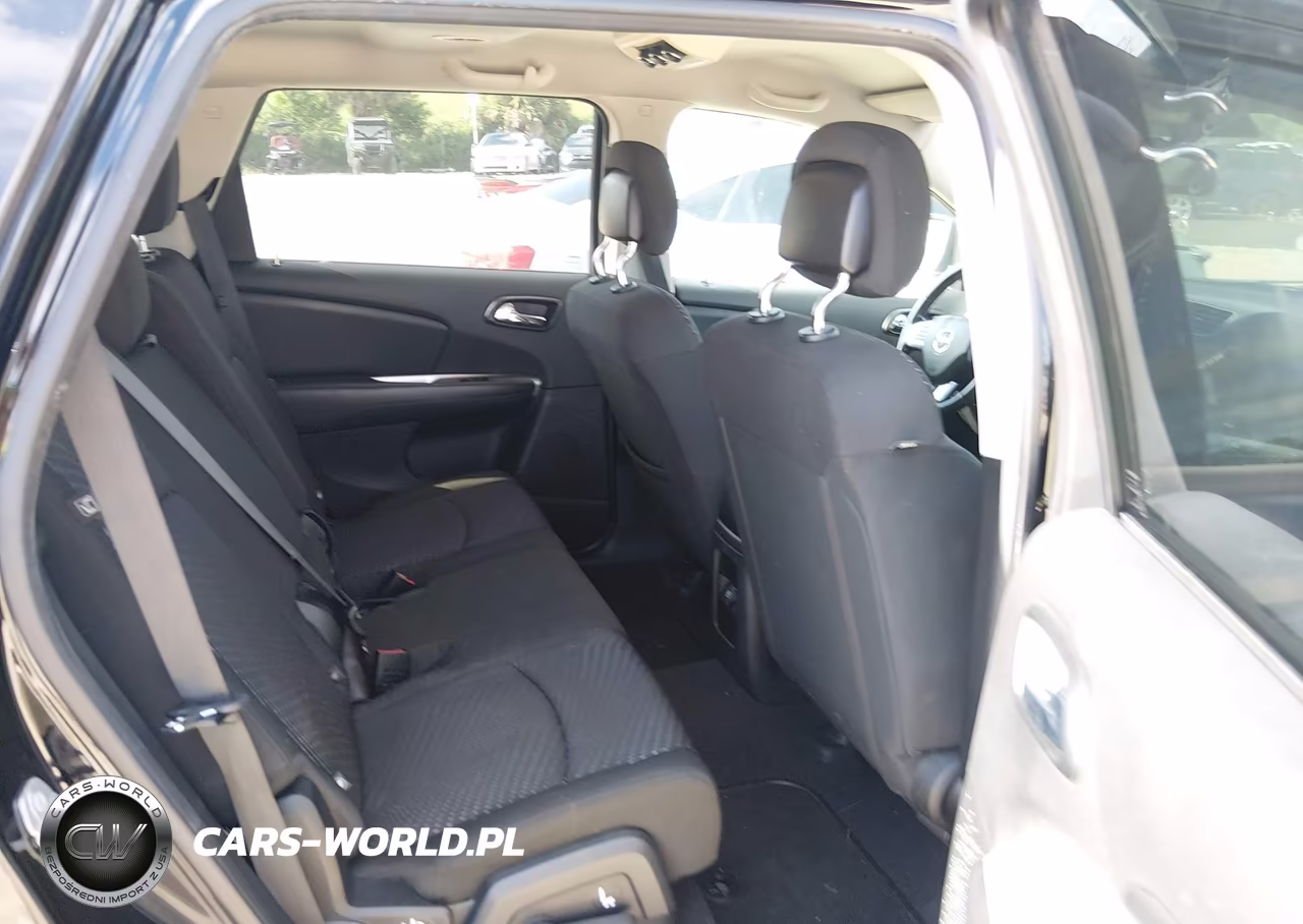 2016 Dodge Journey Crossroad VIN:3C4PDCGB1GT112279 - 8