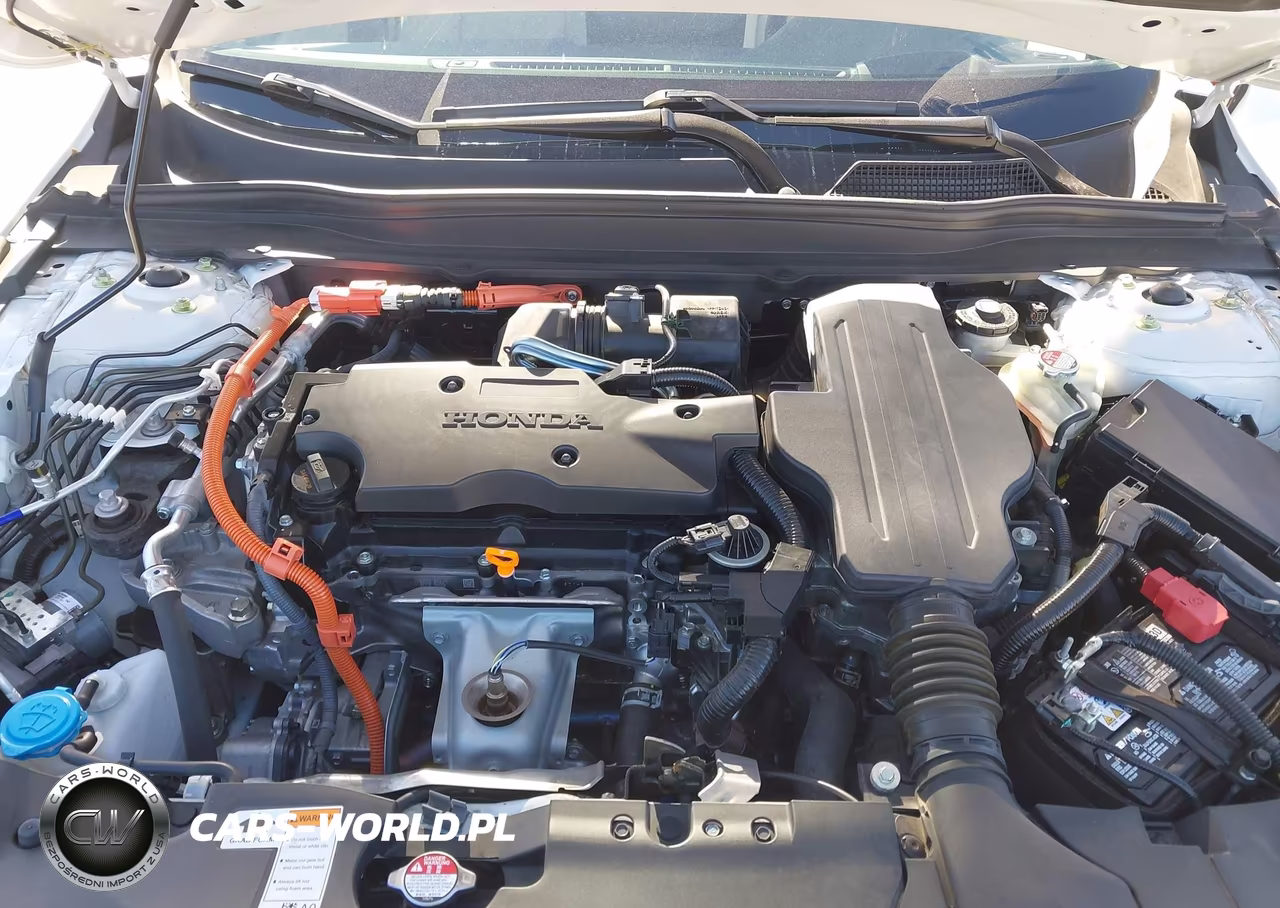 2022 Honda Accord Hybrid Touring VIN:1HGCV3F97NA027060 - 10
