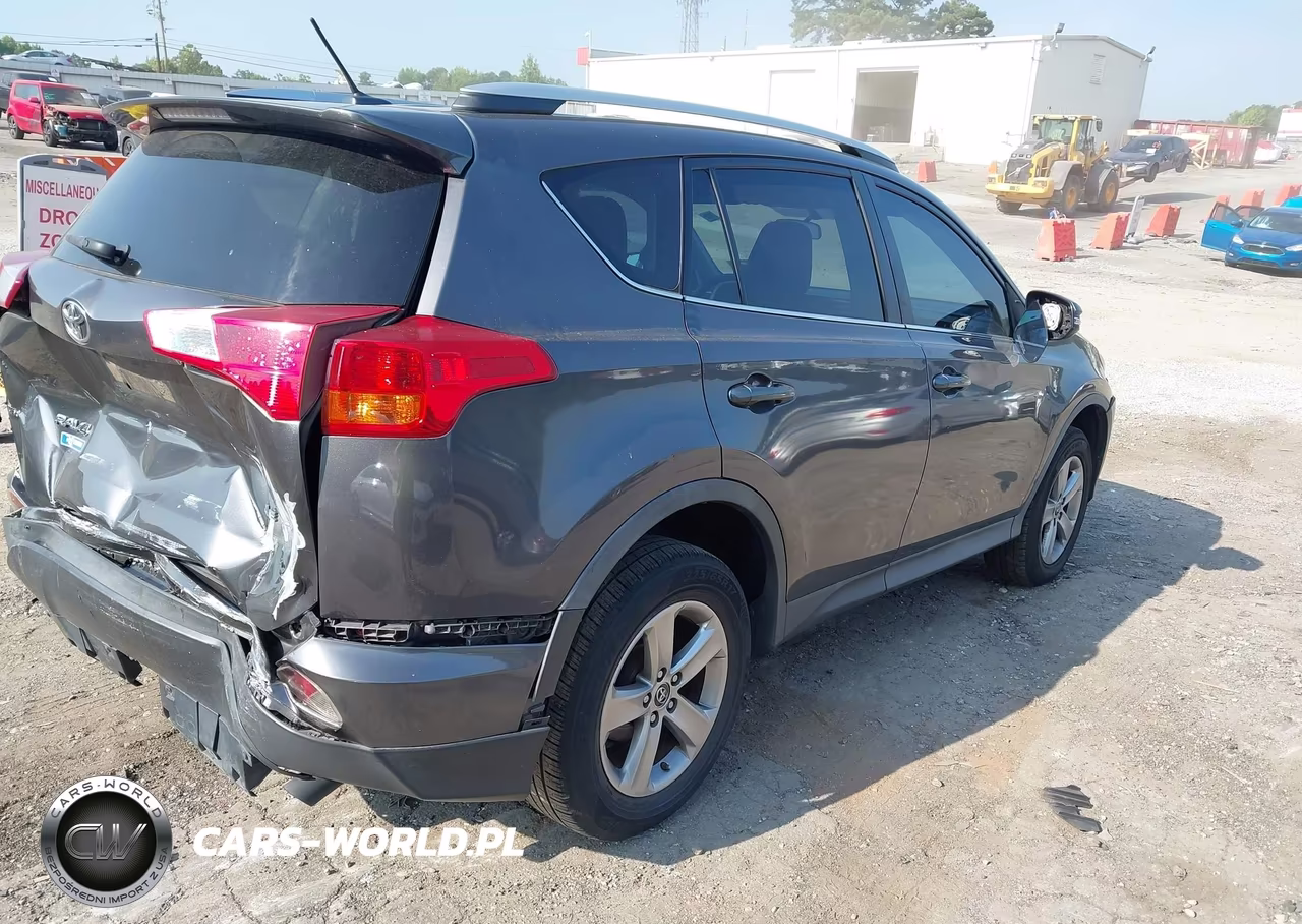 2015 Toyota Rav4 Xle VIN:2T3WFREV6FW211788 - 4