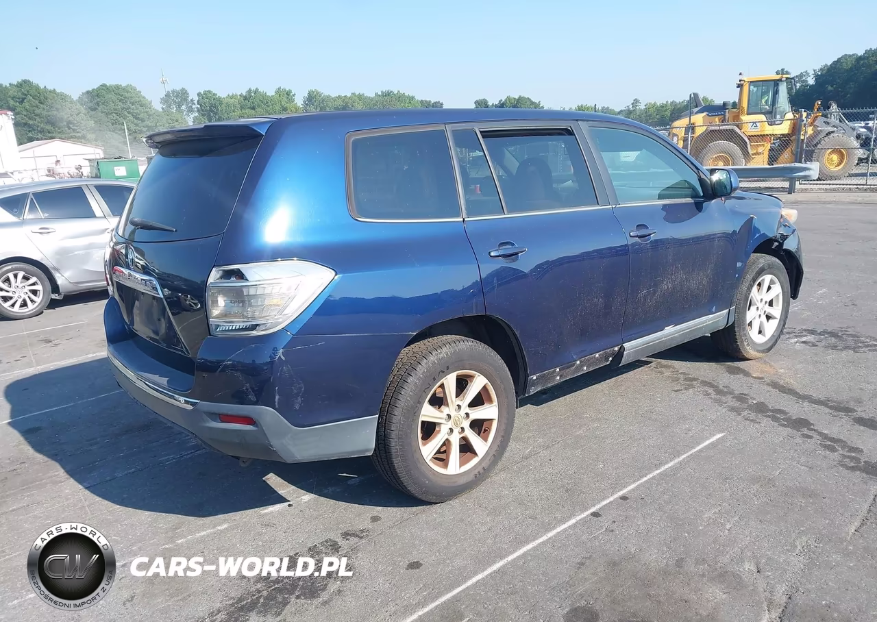 2013 Toyota Highlander VIN:5TDZA3EH1DS038229 - 4