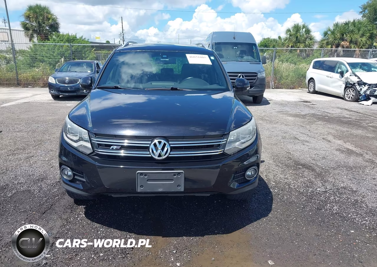 2015 Volkswagen Tiguan R-Line VIN:WVGBV7AX4FW503210 - 12