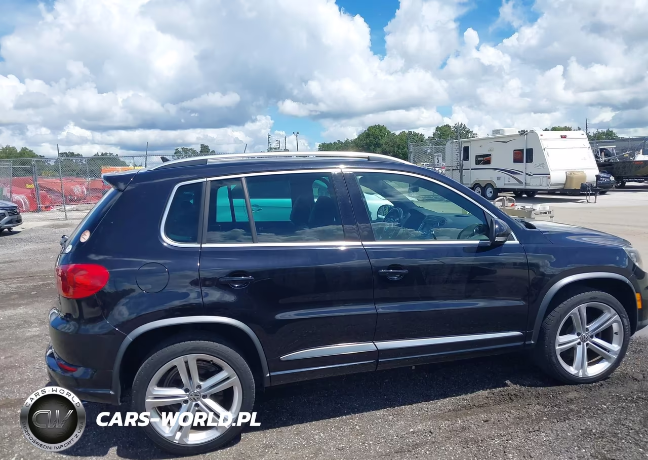 2015 Volkswagen Tiguan R-Line VIN:WVGBV7AX4FW503210 - 13