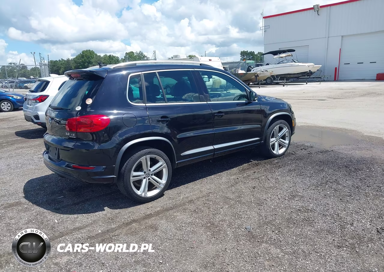 2015 Volkswagen Tiguan R-Line VIN:WVGBV7AX4FW503210 - 4