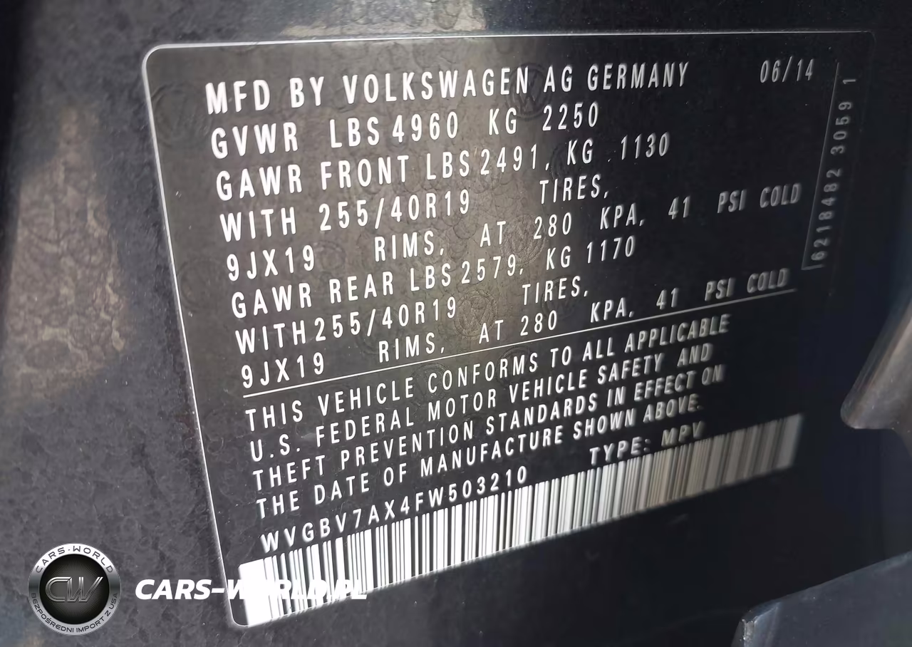 2015 Volkswagen Tiguan R-Line VIN:WVGBV7AX4FW503210 - 9