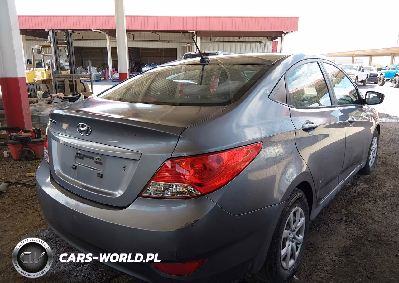 2014 Hyundai Accent Gls VIN:KMHCT4AEXEU728815 - 4