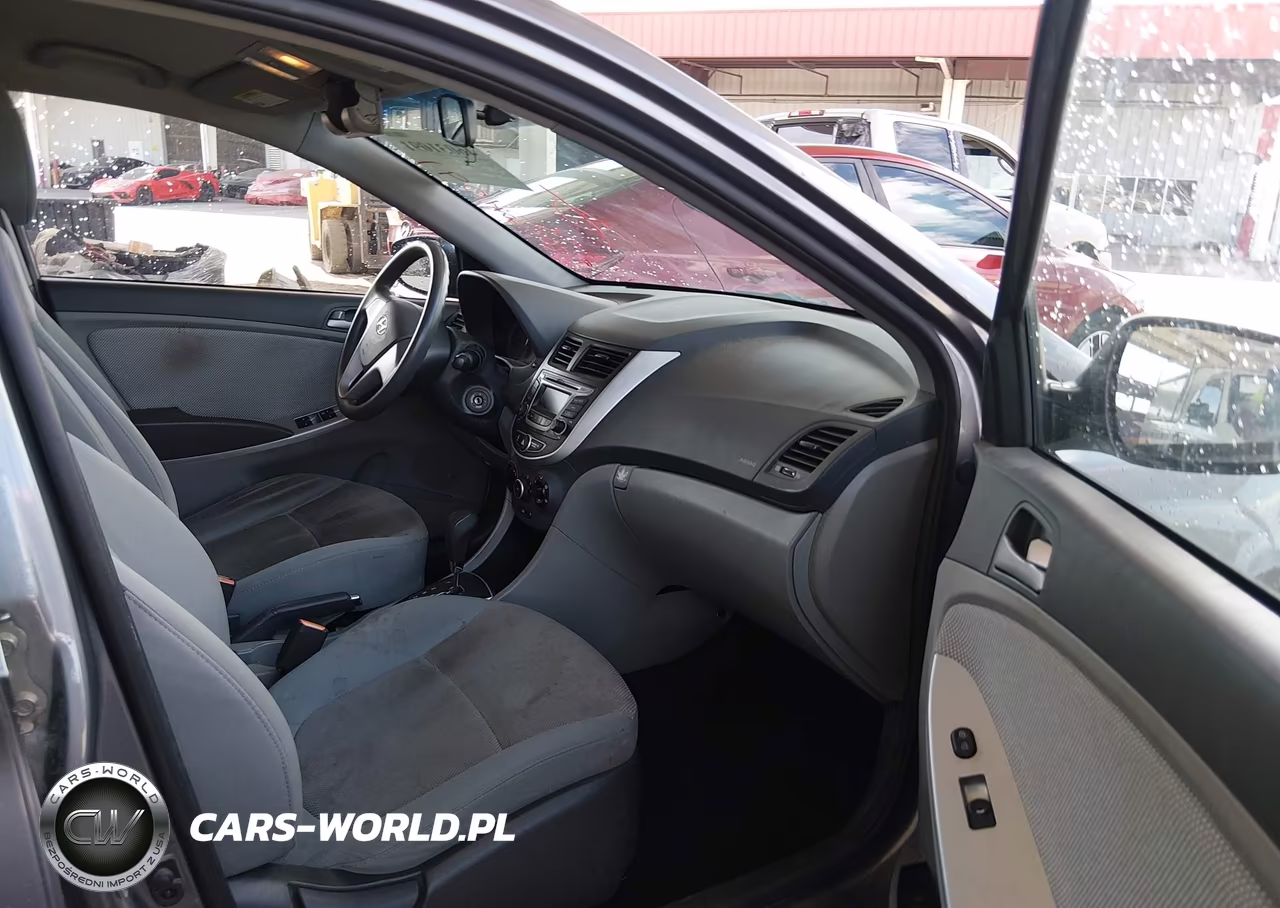 2014 Hyundai Accent Gls VIN:KMHCT4AEXEU728815 - 5