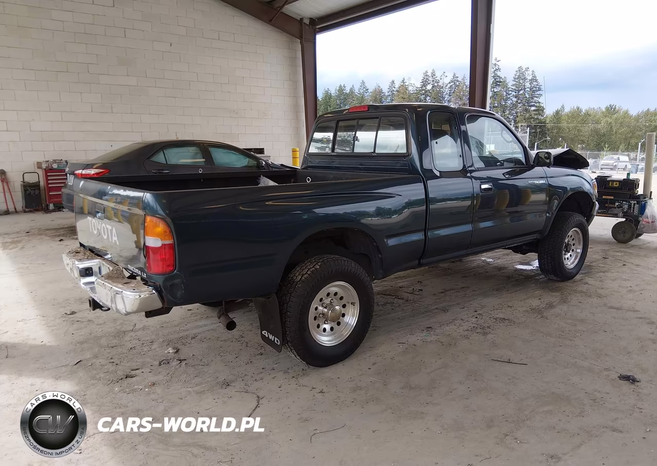 1997 Toyota Tacoma VIN:4TAWM72N3VZ243669 - 4