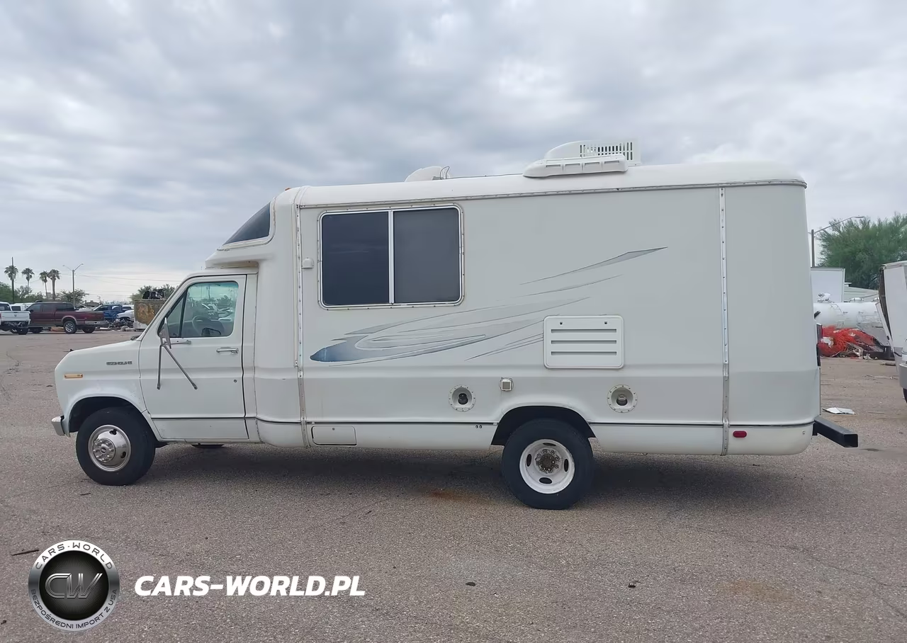 1982 Ford Econoline E350 Cutaway Van VIN:1FDJE37L3CHB21615 - 14