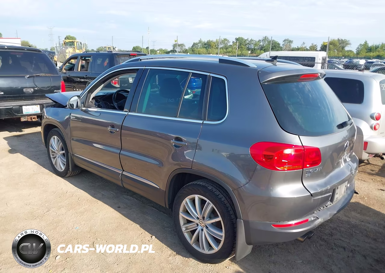 2016 Volkswagen Tiguan Se VIN:WVGBV7AX7GW537241 - 3