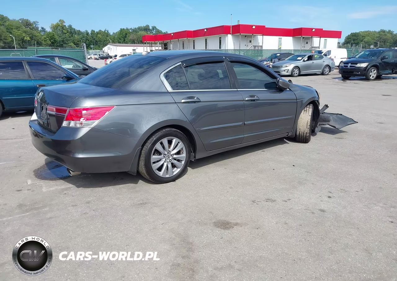 2011 Honda Accord 2.4 Ex-L VIN:1HGCP2F80BA067018 - 4