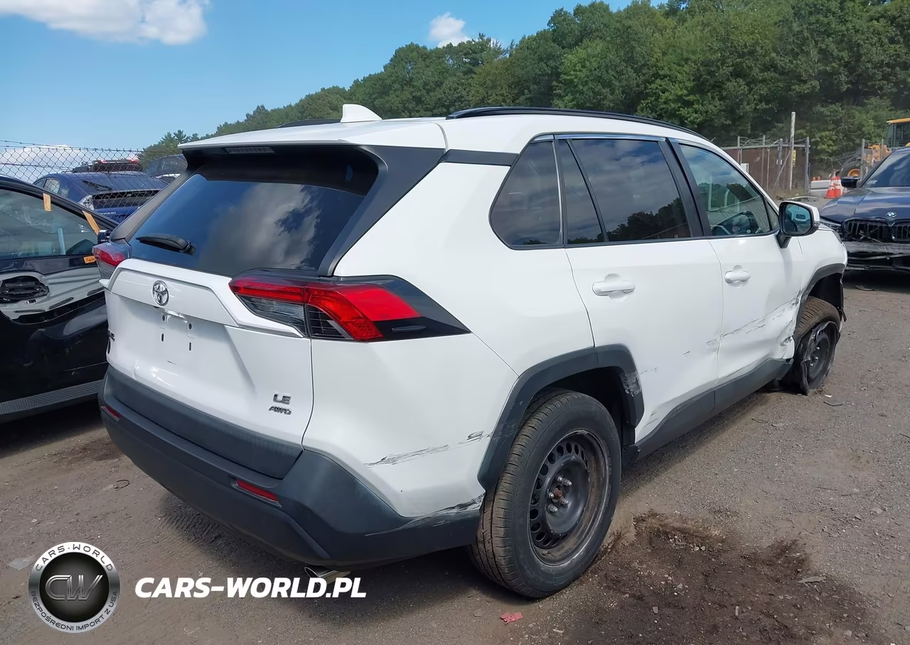 2020 Toyota Rav4 Le VIN:2T3G1RFV3LC114739 - 4