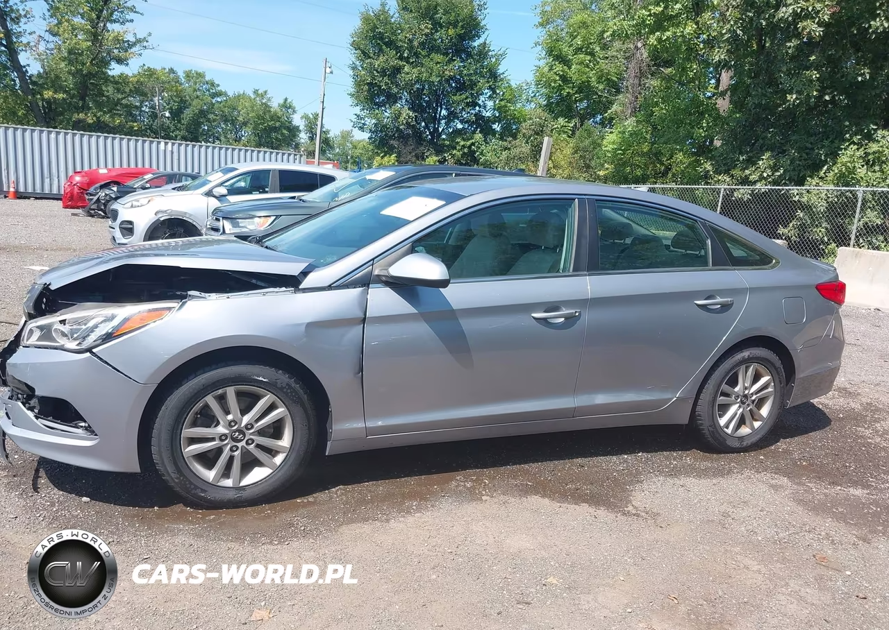 2016 Hyundai Sonata Se VIN:5NPE24AF5GH296236 - 14