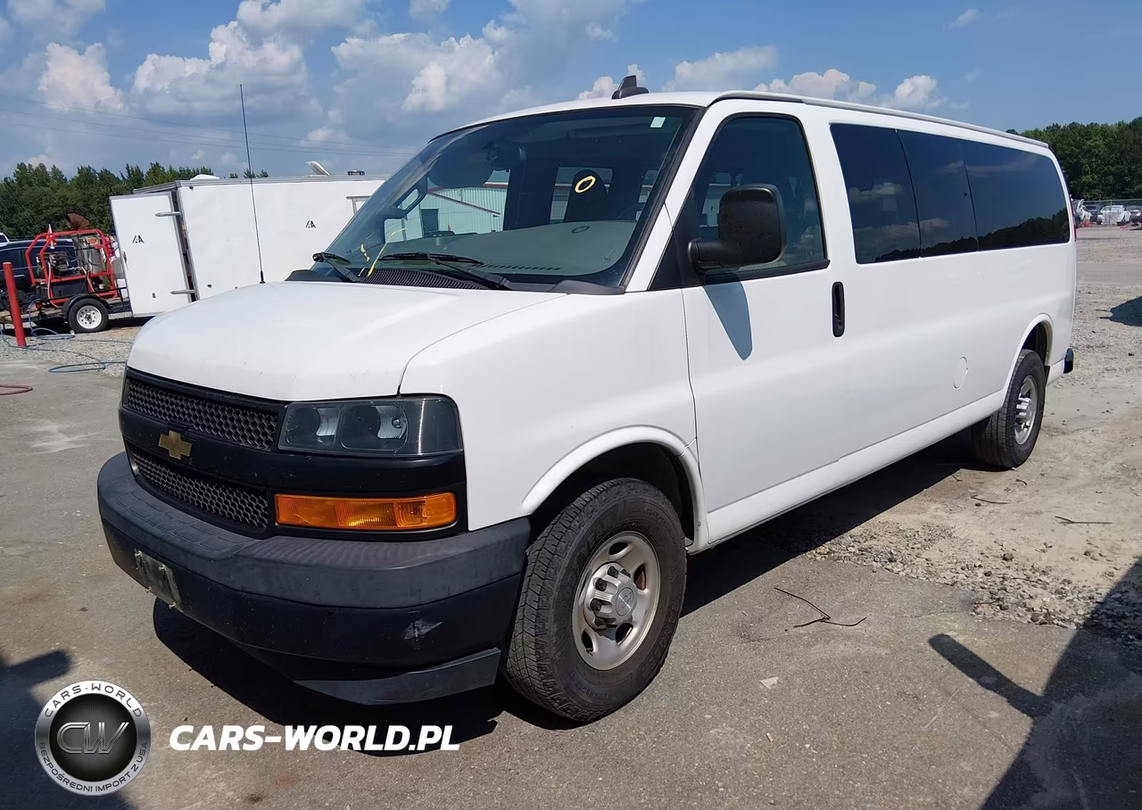 2019 Chevrolet Express 3500 Ls VIN:1GAZGNFG2K1355990 - 2
