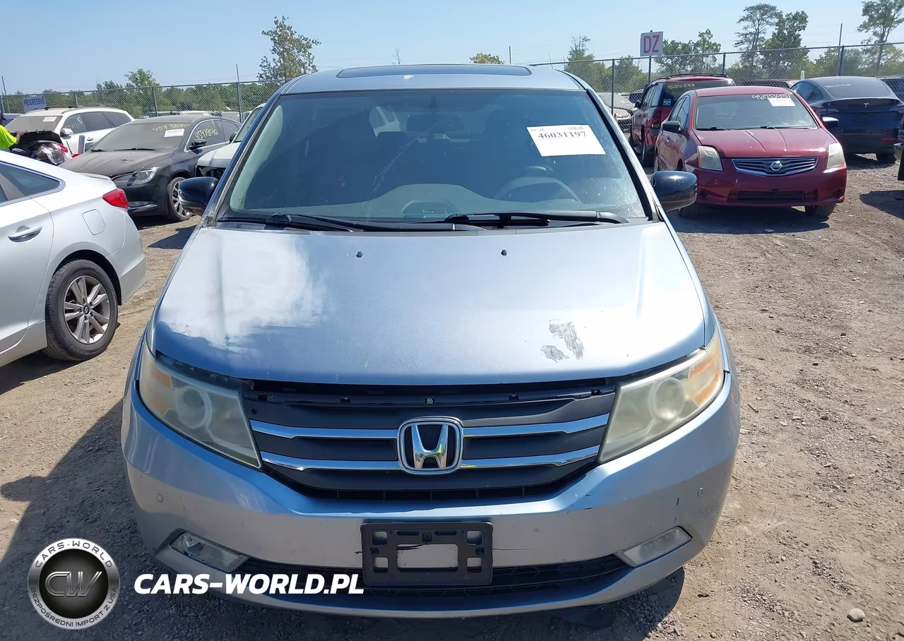 2011 Honda Odyssey Touring-Touring Elite VIN:5FNRL5H92BB073387 - 11
