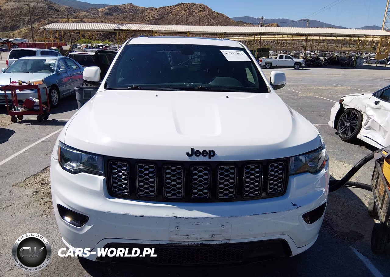 2017 Jeep Grand Cherokee Altitude VIN:1C4RJEAG2HC708340 - 12
