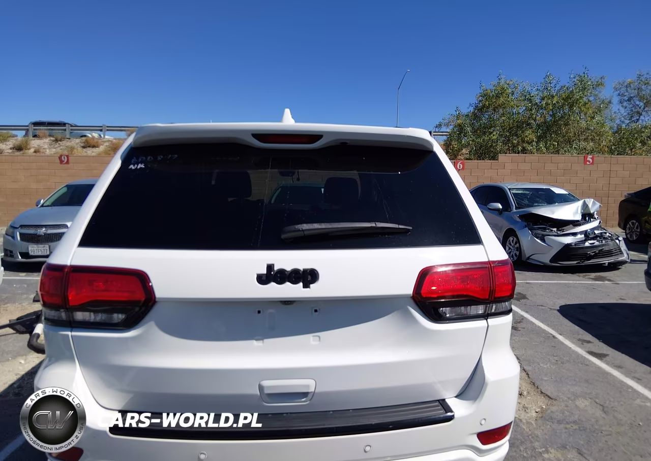 2017 Jeep Grand Cherokee Altitude VIN:1C4RJEAG2HC708340 - 16