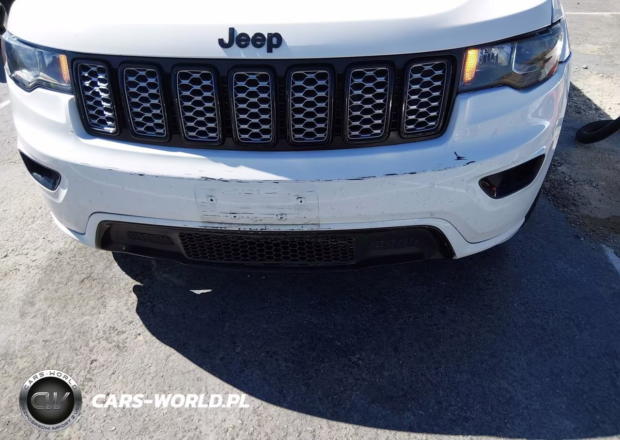 2017 Jeep Grand Cherokee Altitude VIN:1C4RJEAG2HC708340 - 6