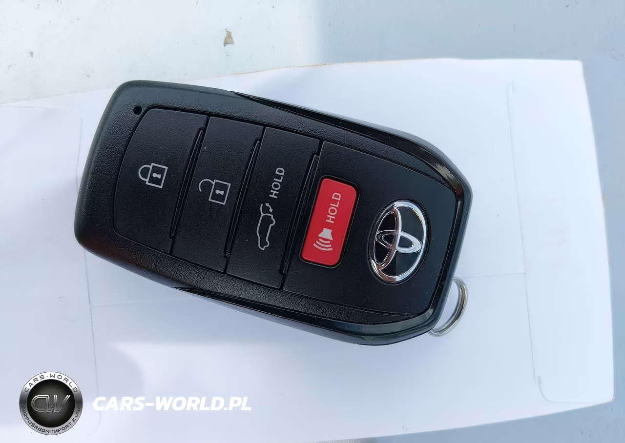 2026 Toyota Corolla Cross Hybrid Xse VIN:7MUFBABG9TV105521 - 11