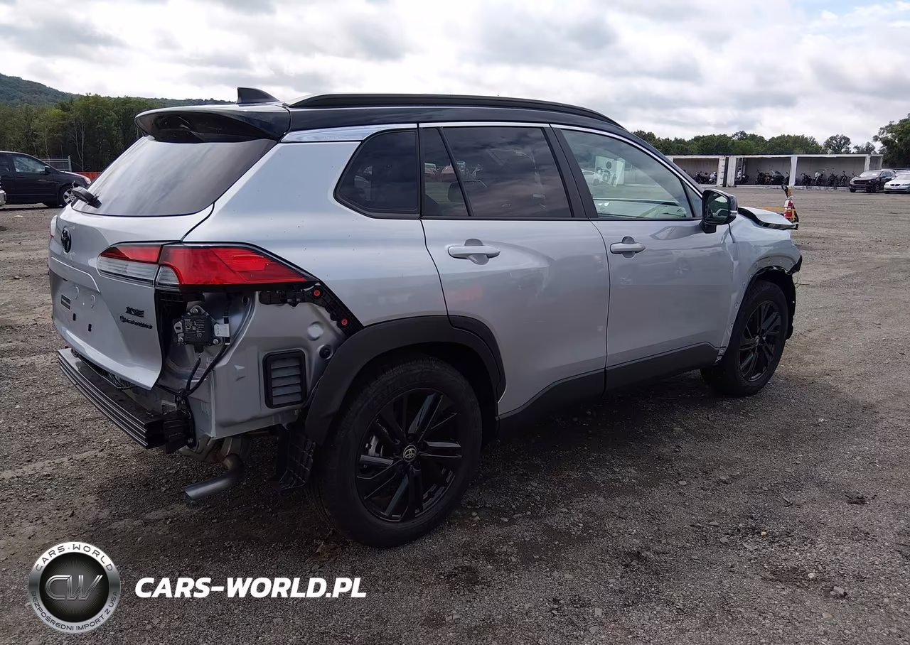 2026 Toyota Corolla Cross Hybrid Xse VIN:7MUFBABG9TV105521 - 4