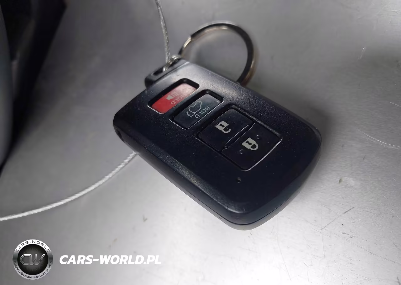 2018 Toyota Rav4 Hybrid Limited VIN:JTMDJREV4JD164370 - 11