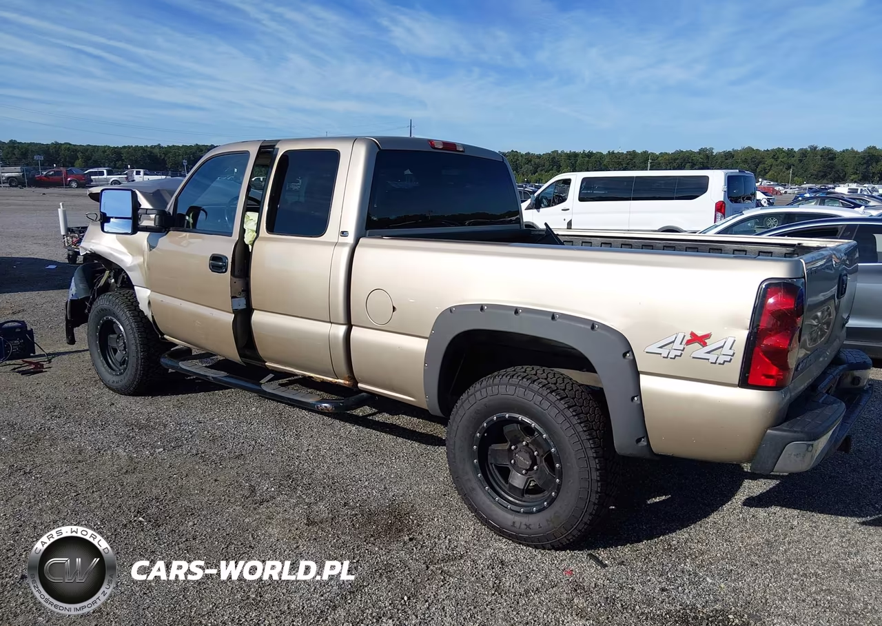 2004 Chevrolet Silverado 1500 Ls VIN:2GCEK19T341295382 - 3