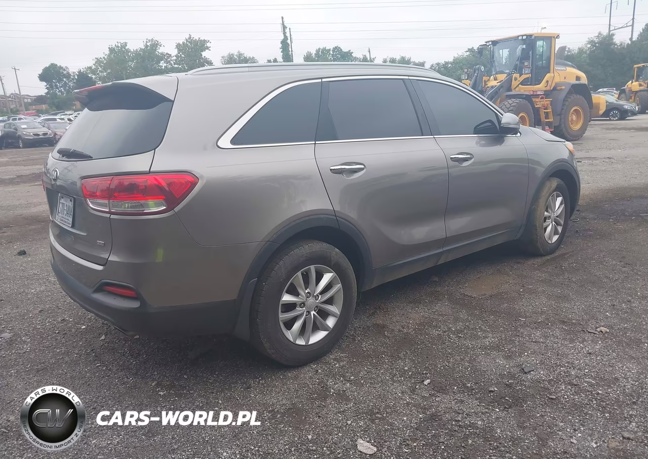 2018 Kia Sorento 2.4L Lx VIN:5XYPG4A33JG411589 - 4