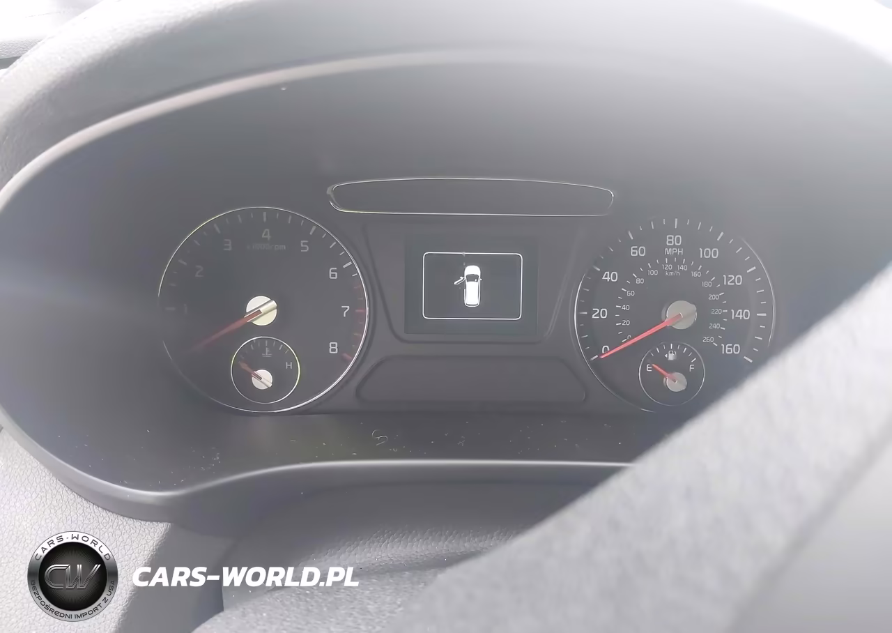 2018 Kia Sorento 2.4L Lx VIN:5XYPG4A33JG411589 - 7