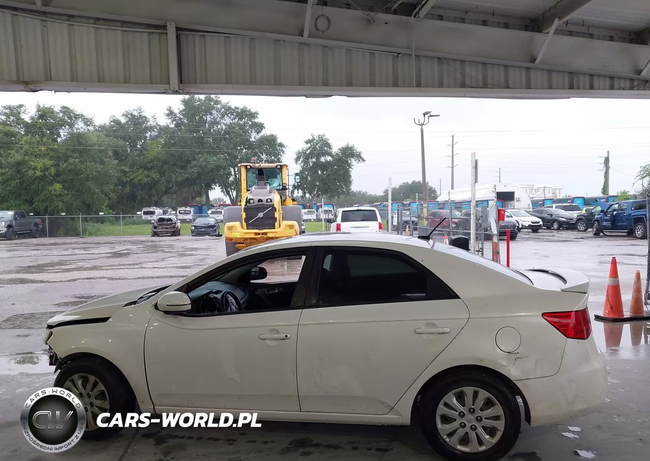 2013 Kia Forte Ex VIN:KNAFU4A22D5702610 - 15