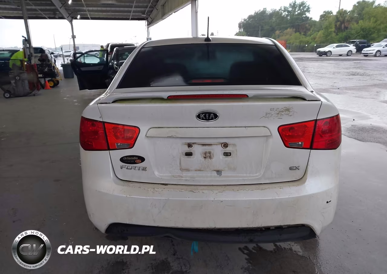 2013 Kia Forte Ex VIN:KNAFU4A22D5702610 - 17