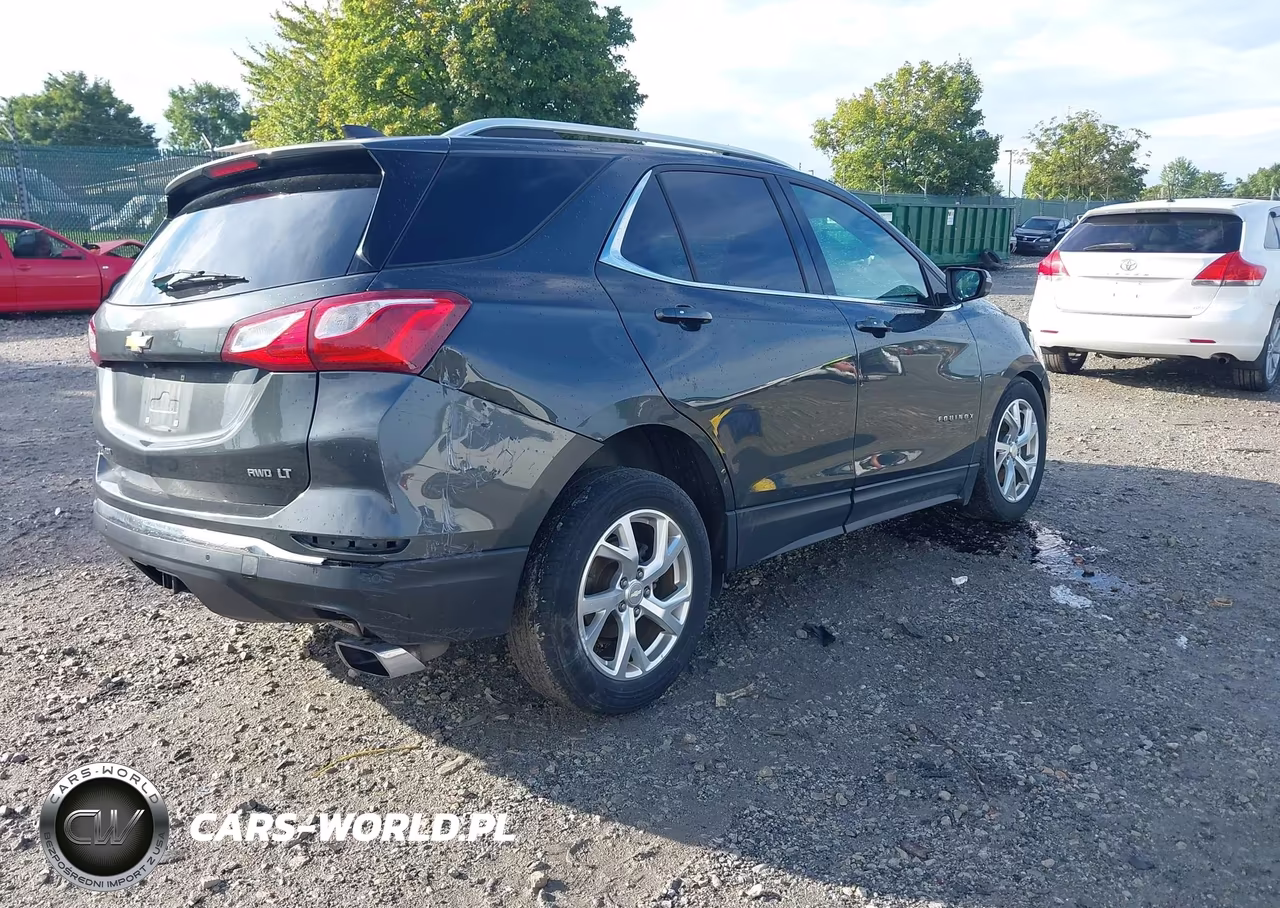 2019 Chevrolet Equinox Lt VIN:3GNAXVEX8KS603445 - 4