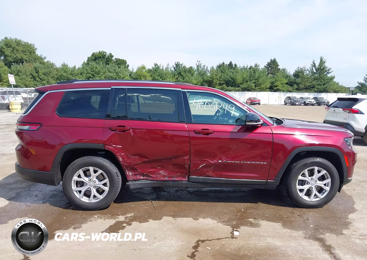 2021 Jeep Grand Cherokee L Limited 4X4 VIN:1C4RJKBG4M8128632 - 13
