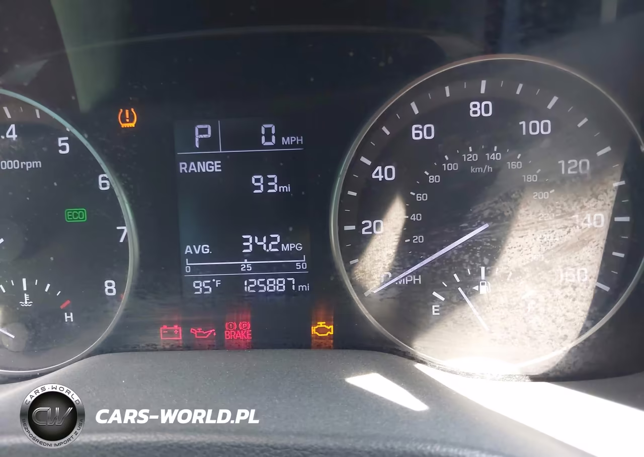 2017 Hyundai Elantra Se VIN:5NPD84LF5HH012676 - 15