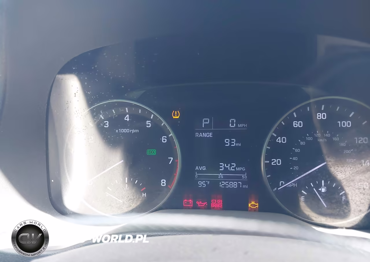 2017 Hyundai Elantra Se VIN:5NPD84LF5HH012676 - 7