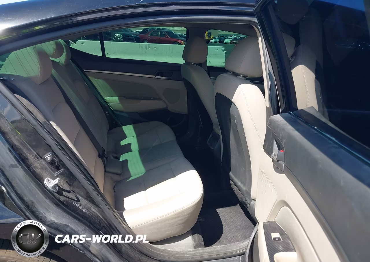 2017 Hyundai Elantra Se VIN:5NPD84LF5HH012676 - 8