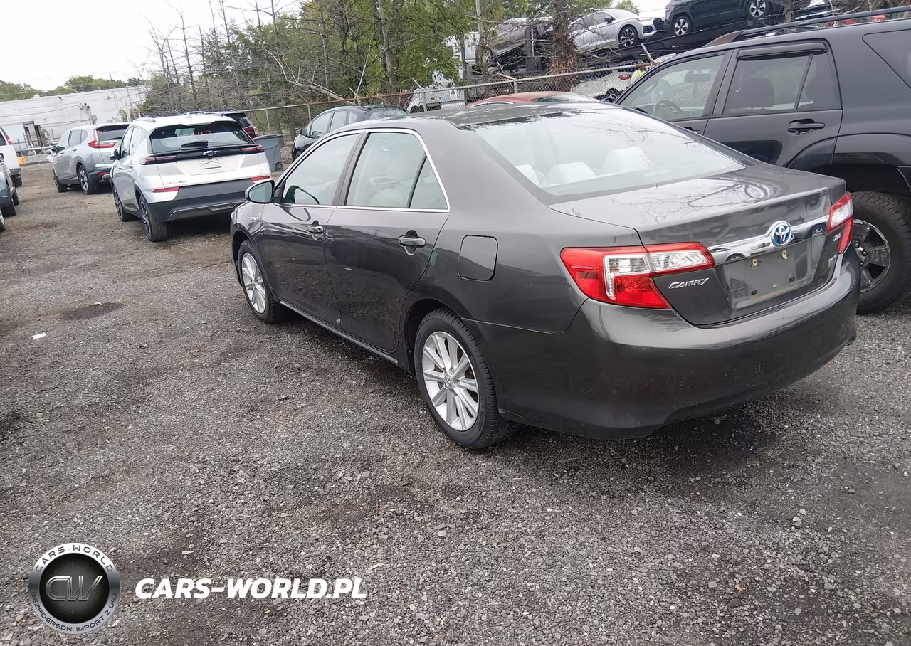 2013 Toyota Camry Hybrid Xle VIN:4T1BD1FK7DU077065 - 3