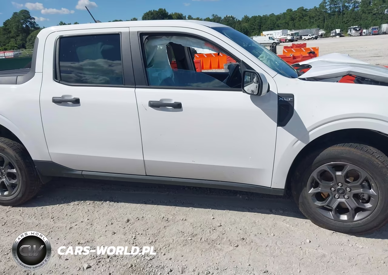 2023 Ford Maverick Xlt VIN:3FTTW8E37PRA90299 - 13