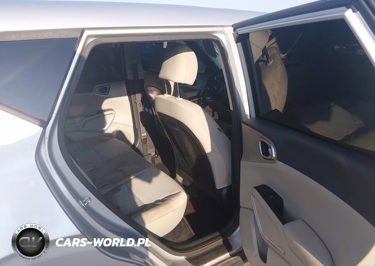 2020 Kia Soul Lx VIN:KNDJ23AU9L7107075 - 8