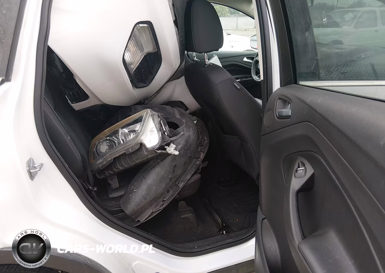 2017 Ford Escape Se VIN:1FMCU9G94HUE38143 - 8
