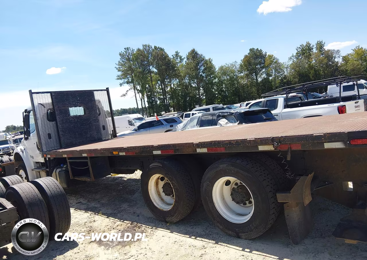 2016 Freightliner M2 106 Medium Duty VIN:1FVHCYCY7GHHB6080 - 13