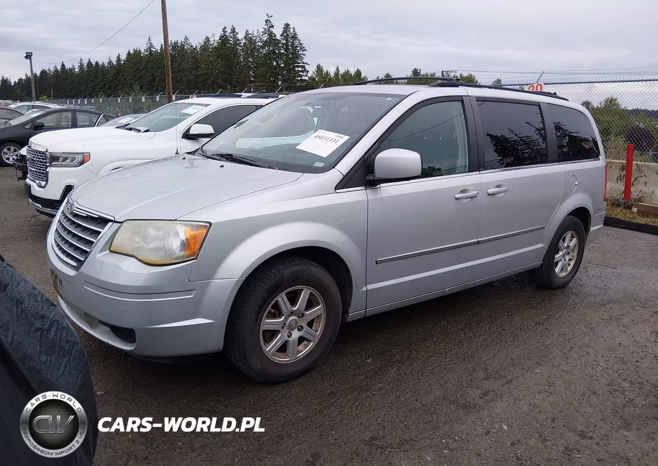 2010 Chrysler Town & Country Touring Plus VIN:2A4RR8DX2AR415650 - 2