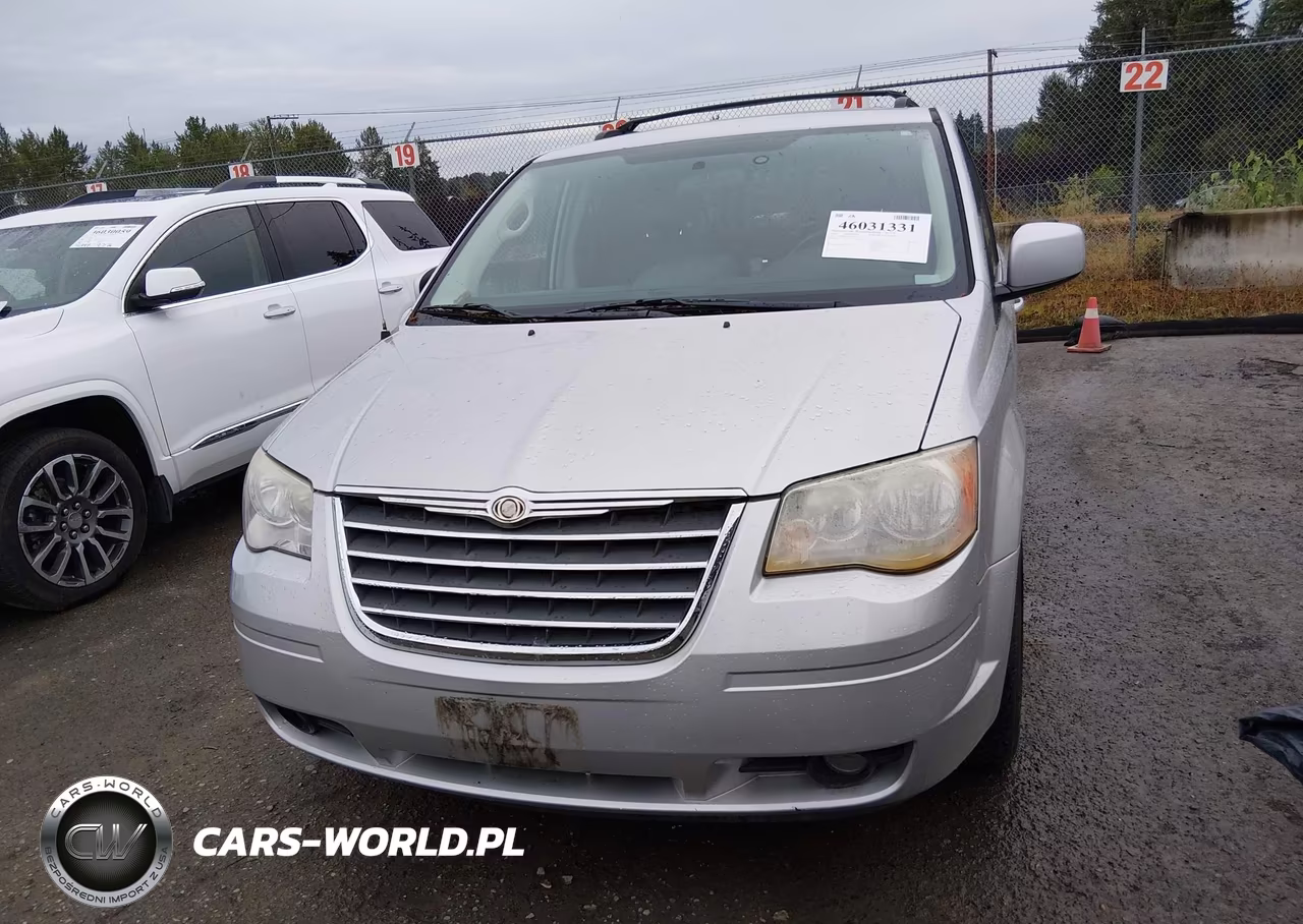 2010 Chrysler Town & Country Touring Plus VIN:2A4RR8DX2AR415650 - 6