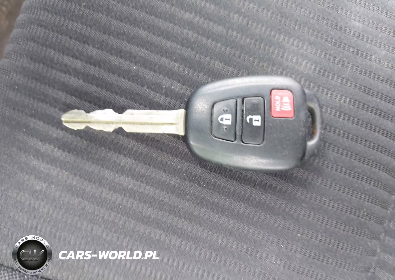 2018 Toyota Rav4 Le VIN:JTMBFREV2JJ723019 - 11