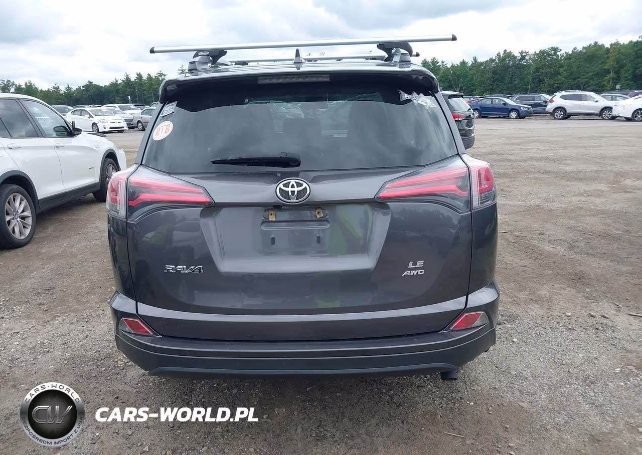 2018 Toyota Rav4 Le VIN:JTMBFREV2JJ723019 - 17