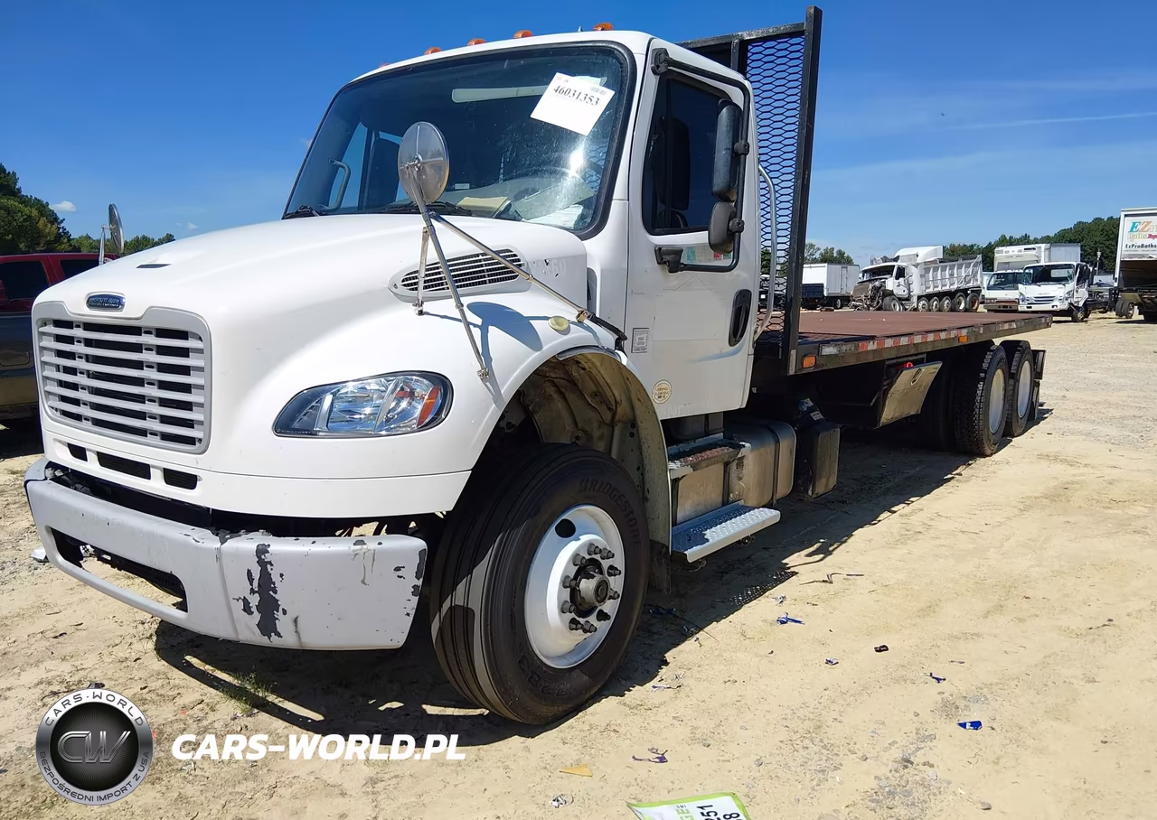 2017 Freightliner M2 106 VIN:1FVHCYCY3HHJA8555 - 2