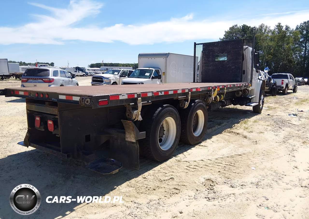 2017 Freightliner M2 106 VIN:1FVHCYCY3HHJA8555 - 4