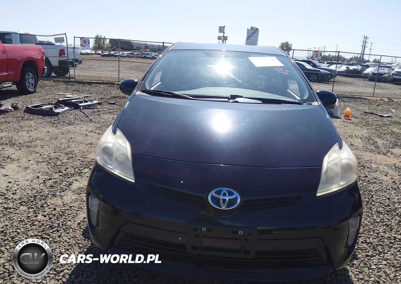 2012 Toyota Prius Two VIN:JTDKN3DU0C5451817 - 12
