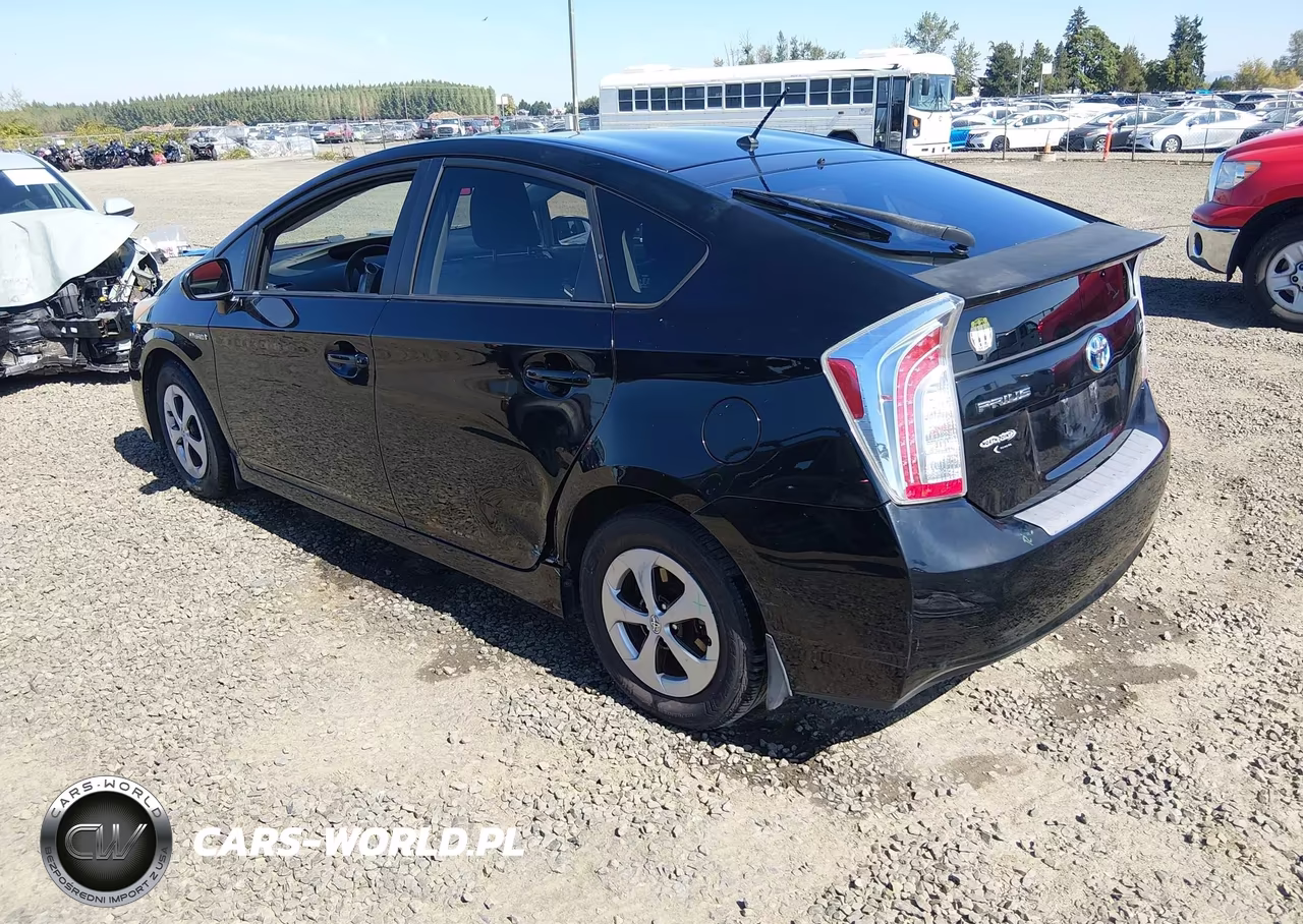 2012 Toyota Prius Two VIN:JTDKN3DU0C5451817 - 3